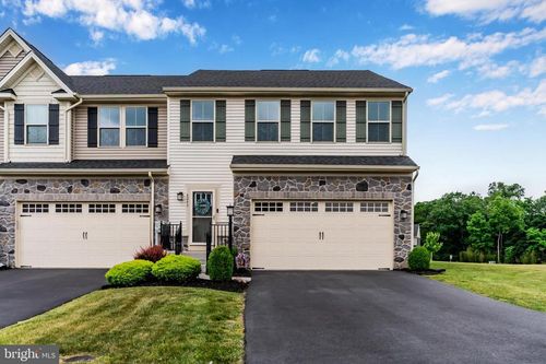 4266 Secretariat St, HARRISBURG, PA, 17112-4416 | Card Image