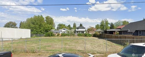 118 G St Sw, Auburn, WA, 98001-5233 | Card Image