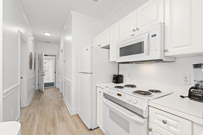 APT-201 - 4705 Wild Iris Dr, Condo with 1 bedrooms, 1 bathrooms and null parking in Myrtle Beach SC | Image 4