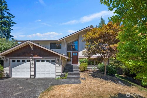 12730 Se 73rd St, Newcastle, WA, 98056-1317 | Card Image