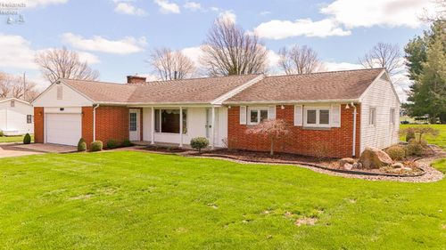 4009 E Broadway Road, Willard, OH, 44890 | Card Image