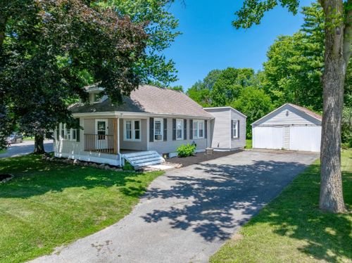 2950 S State Road 5 57, Pierceton, IN, 46562-9503 | Card Image