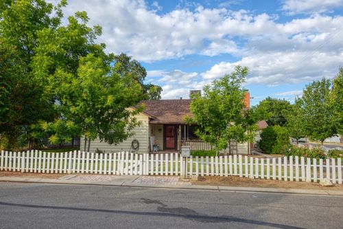 601 N 4th St, Patterson, CA, 95363-2113 | Card Image