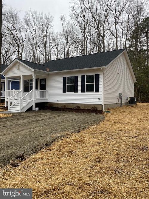 85 Wildwood Rd, COLONIAL BEACH, VA, 22443-3518 | Card Image