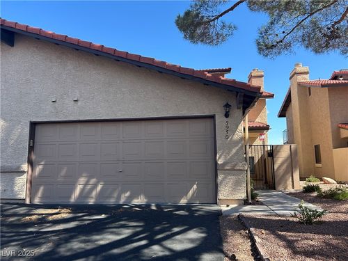 3950 Delos Dr, Las Vegas, NV, 89103-2529 | Card Image