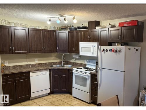 408-309 Clareview Station Dr Nw, Edmonton, AB, T5Y0C5 | Card Image