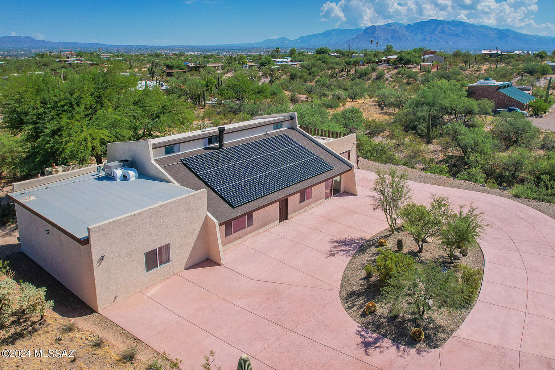 El Camino Del Cerro , Tucson, AZ 85745