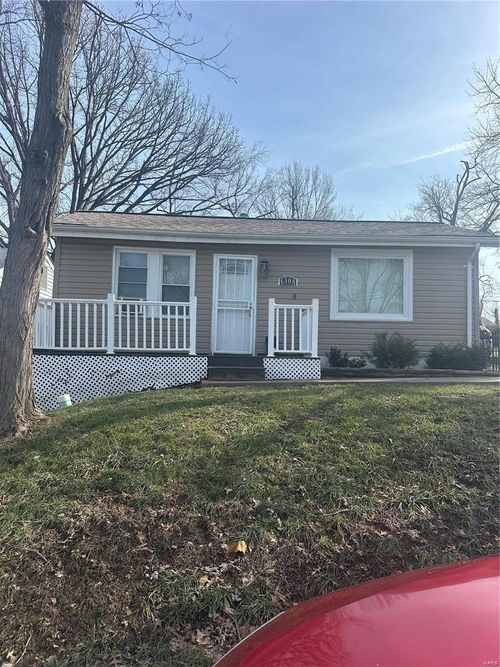 6308 Jefferson Ave, Berkeley, MO, 63134-1832 | Card Image