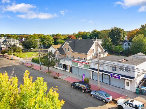 863 Dixwell Avenue, Hamden, CT, 06514 | Card Image