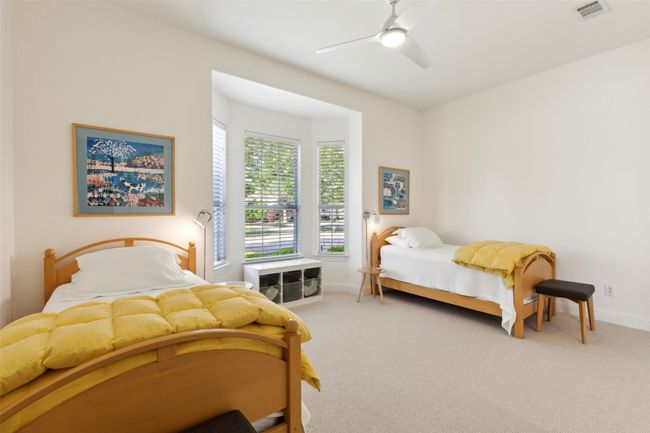 Secondary bedroom | Image 19