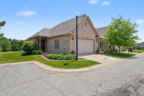 10115 Texas Ln, Crown Point, IN, 46307 | Card Image
