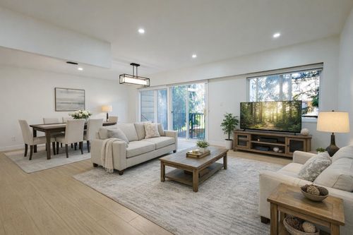 128-15225 105 Ave, Surrey, BC, V3R1R9 | Card Image