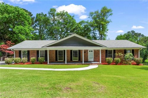 8415 Ridge Rd, Fairburn, GA, 30213-1949 | Card Image