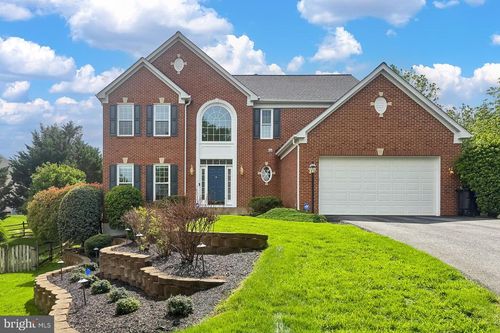 209 Jennings Ct Se, LEESBURG, VA, 20175-6119 | Card Image