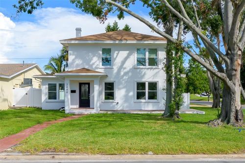 2000 Shore Acres Blvd Ne, ST PETERSBURG, FL, 33703-3456 | Card Image