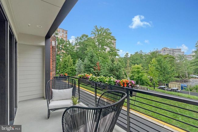 11724 Paysons Way, Townhouse with 4 bedrooms, 5 bathrooms and null parking in RESTON VA | Image 18