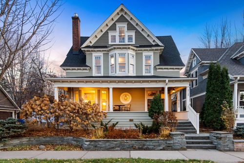 1715 W 31st St, Minneapolis, MN, 55408-2506 | Card Image