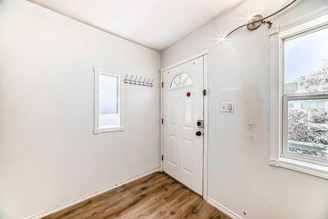 7614 24 Street Se, House other with 2 bedrooms, 1 bathrooms and 2 parking in Calgary AB | Image 4