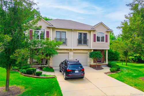 50580 Beechwood Ct, Plymouth, MI, 48170-5188 | Card Image