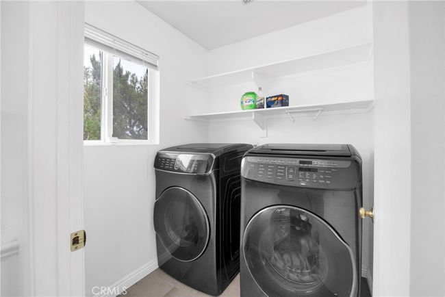 2216 Jeans Ct, House other with 3 bedrooms, 3 bathrooms and 2 parking in Signal Hill CA | Image 41