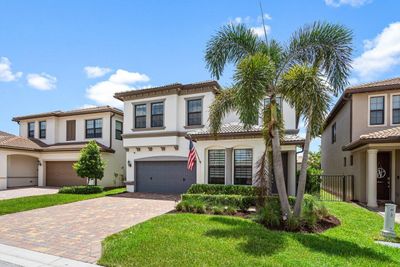 8215 Hanoverian Drive, House other with 4 bedrooms, 2 bathrooms and null parking in Lake Worth FL | Image 3