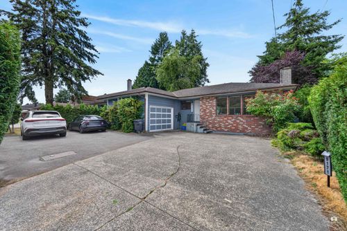 9171 No. 4 Rd, Richmond, BC, V7A2Y8 | Card Image