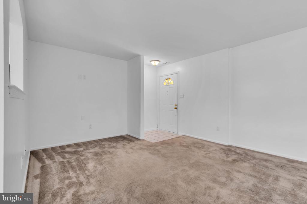 Residential Lease in WOODBURY 5