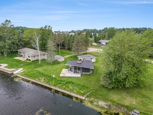 16864 Northwood Hwy, Arcadia, MI, 49613-8705 | Card Image