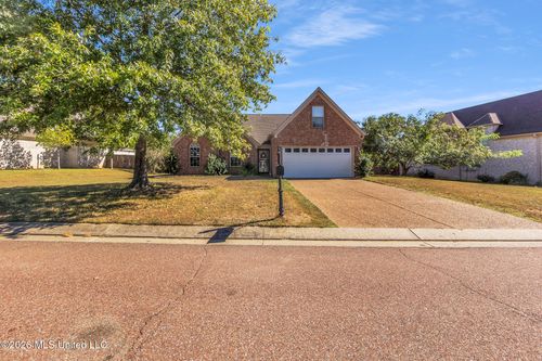 6042 Stafford Dr, Southaven, MS, 38671-9420 | Card Image