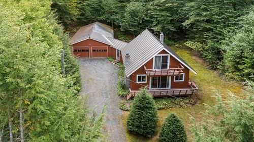 139 Camp Sunapee Rd, New London, NH, 03257-5403 | Card Image