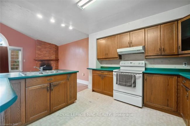 53 Marlatts Rd, House other with 3 bedrooms, 2 bathrooms and 3 parking in Thorold ON | Image 10