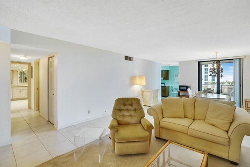 4-l-1000 S Ocean Boulevard, Pompano Beach, FL, 33062 | Card Image