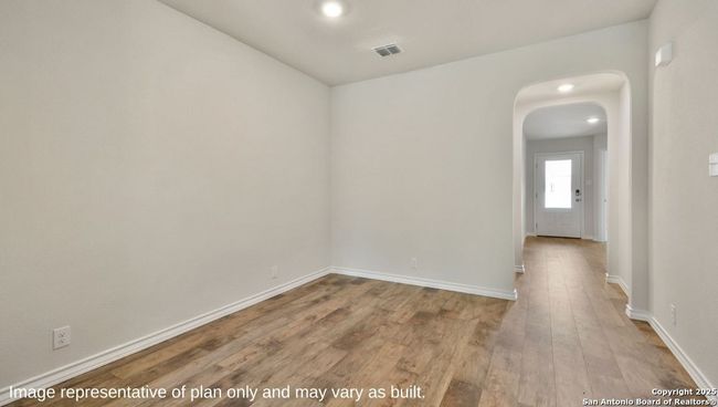 310 Steele Way, House other with 3 bedrooms, 2 bathrooms and null parking in Cibolo TX | Image 5
