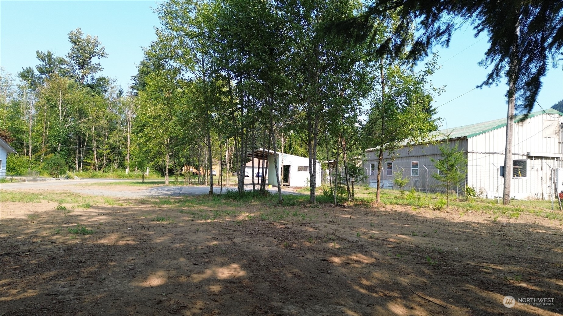 Land in Morton 4