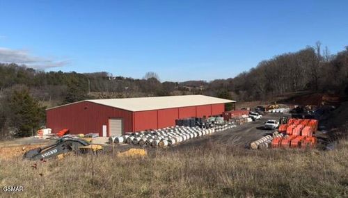 725 W Highway 25, Dandridge, TN, 37725 | Card Image