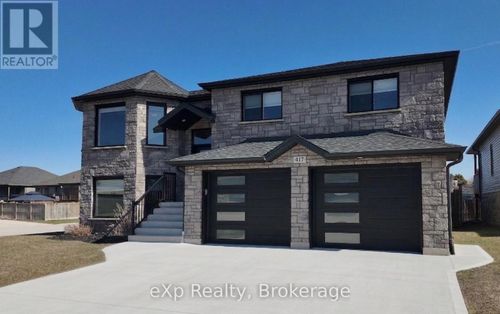 417 Buckby Lane, Port Elgin, ON, N0H2C1 | Card Image