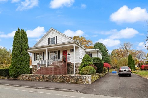 36 Valley St, Salem, MA, 01970-1951 | Card Image