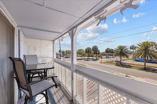 3 - 513 1 St St, Townhouse with 2 bedrooms, 2 bathrooms and null parking in CEDAR KEY FL | Image 4