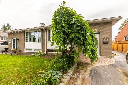 b-2424 Iris St, Ottawa, ON, K2C1C6 | Card Image