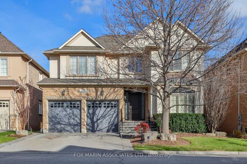 2325 Hall Manor Dr, Oakville, ON, L6H0C4 | Card Image