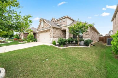 1905 Tomahawk Trail, House other with 3 bedrooms, 2 bathrooms and null parking in Aubrey TX | Image 3