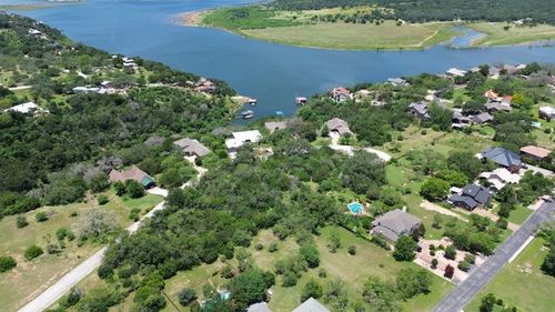 29-32 Hummingbird Way, Spicewood, TX, 78669 | Card Image