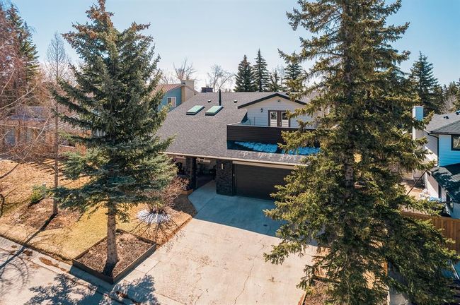 247 Pump Hill Crescent Sw, Home with 6 bedrooms, 3 bathrooms and 5 parking in Calgary AB | Image 44