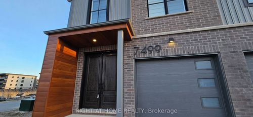 upper-7499 Marvel Dr, Niagara Falls, ON, L2H3V8 | Card Image