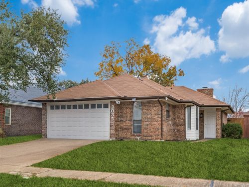 2035 Avignon Dr, Carrollton, TX, 75007-2453 | Card Image