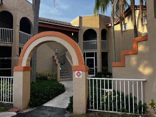 105-8842 Sw 3rd St, Pembroke Pines, FL, 33025-1492 | Card Image