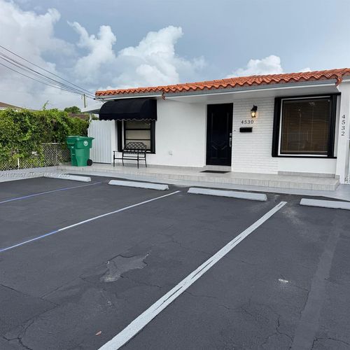 4530 Nw 2nd Ter, Miami, FL, 33126-5322 | Card Image