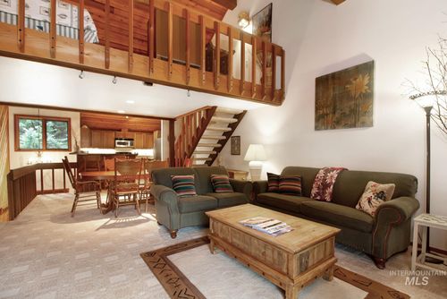 2778 Sunburst Condo Dr, Sun Valley, ID, 83353 | Card Image