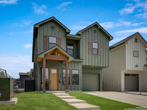 1947 W French Pl, San Antonio, TX, 78201-5300 | Card Image