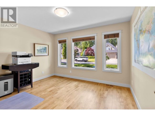 464 Cascia Dr, House other with 4 bedrooms, 4 bathrooms and 2 parking in Kelowna BC | Image 19